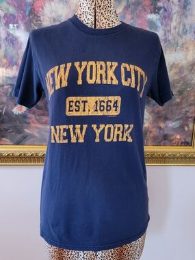 Vintage 70s New York Graffic Tee